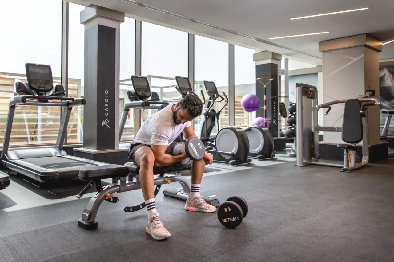 Jeddah Marriott Hotel Madinah Road Dış mekan fotoğraf The gym at the hotel